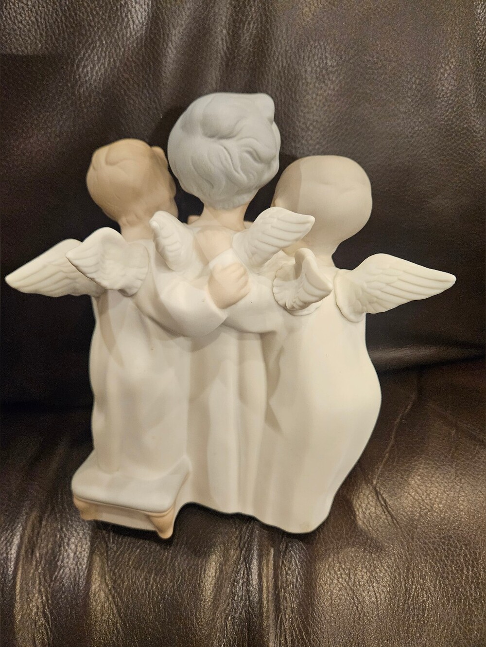 Lladro White Porcelain Figurine Of Singing Angels- Matte - Picture 2 of 6